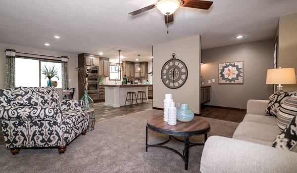 Heritage / The Adams 6428-9049 Interior 23615