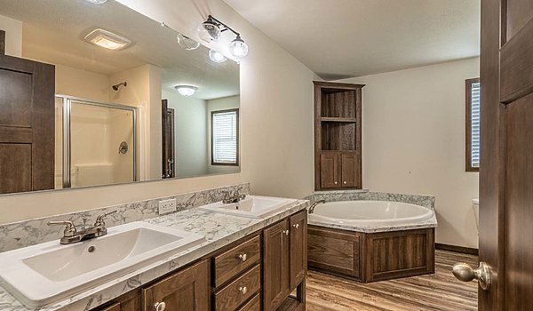 Heritage / The Ward 6828-9006-1 Bathroom 50507