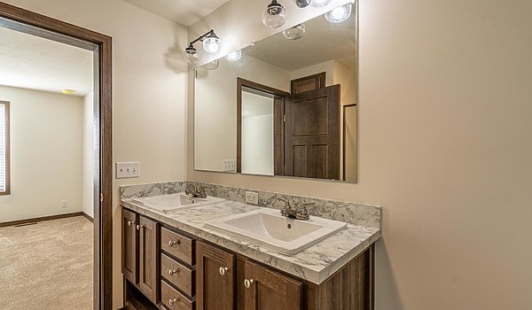 Heritage / The Ward 6828-9006-1 Bathroom 50508