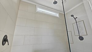 Select Series / Live Oak Bathroom 145451