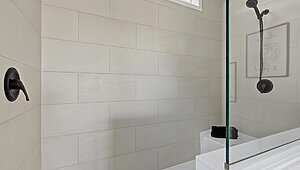 Select Series / Live Oak II Bathroom 145458