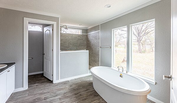 New Vision / The Stephens Bathroom 92523