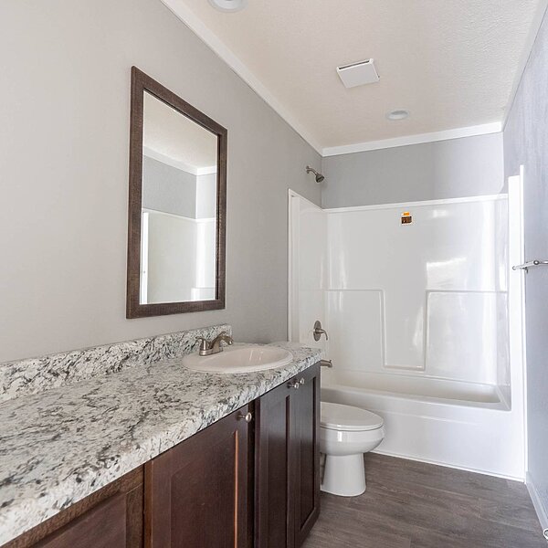 New Vision / The Suite Sara Bathroom 118287