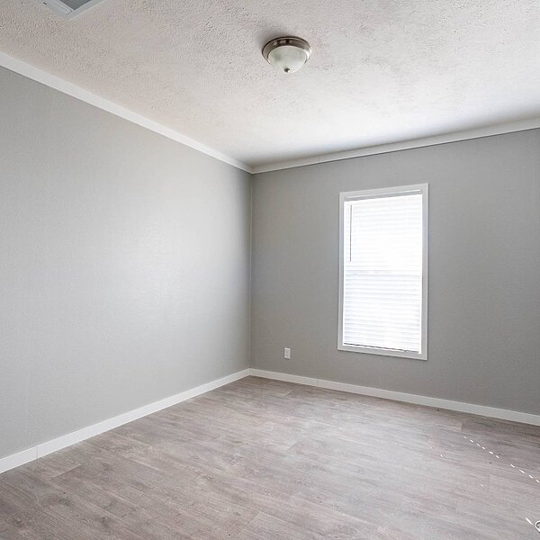 New Vision / The Suite Sara Bedroom 118281