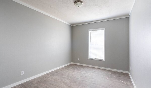 New Vision / The Suite Sara Bedroom 118281