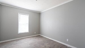 New Vision / The Suite Sara Bedroom 118283