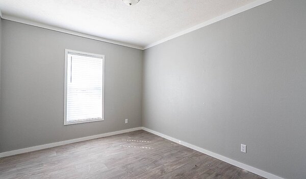 New Vision / The Suite Sara Bedroom 118283