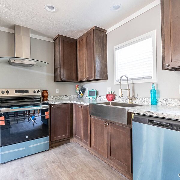 New Vision / The Suite Sara Kitchen 118277