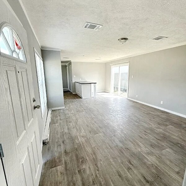 New Vision / The Kristin Interior 117023