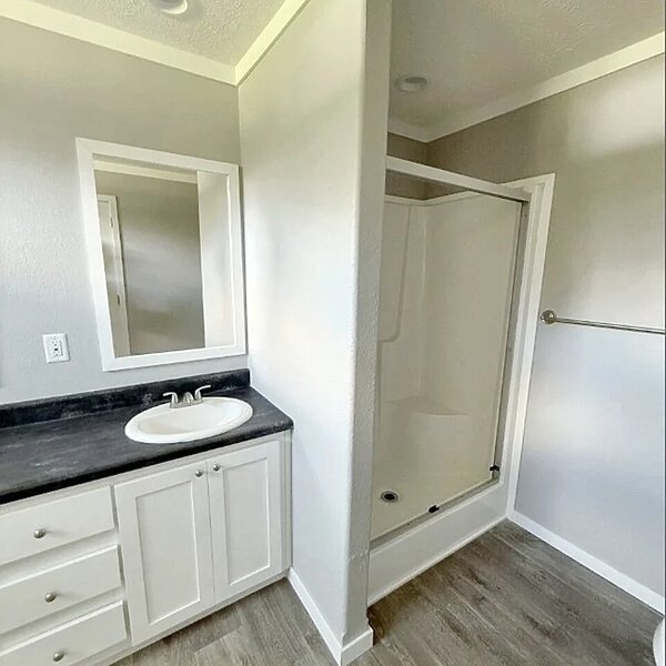 New Vision / The Kristin Interior 117024