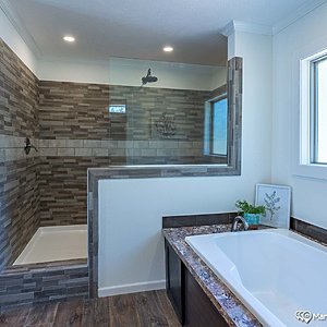 Land Home Package / The Stoney Pointe 327642D Bathroom 37032