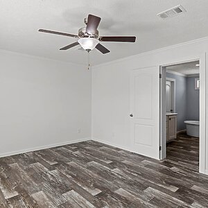 Free State / The McHann 285632B Interior 98898