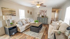 Embark Series / Henson EM147632C Interior 132764