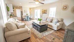 Embark Series / Henson EM147632C Interior 132765