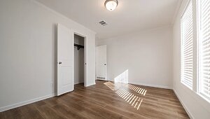 Free State / Sky Harbor SS644503A Interior 132826