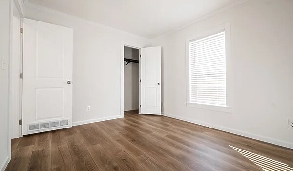 Free State / Sky Harbor SS644503A Interior 132828
