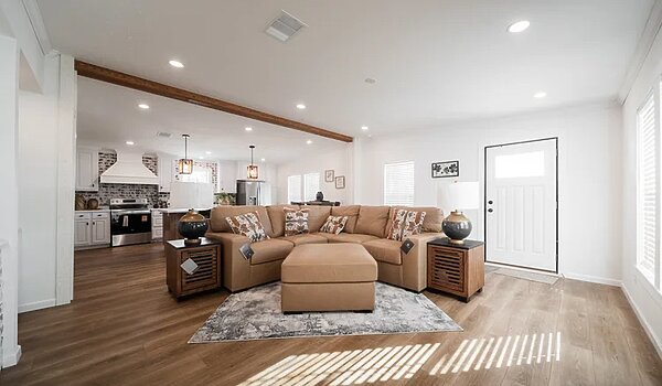 Free State / Sky Harbor SS644503A Interior 132822