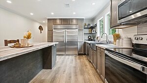 Bravo Basecamp Series / Bravo Basecamp 4 Bed BR327642N Interior 132908