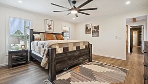Bravo Basecamp Series / Bravo Basecamp 4 Bed BR327642N Interior 132914