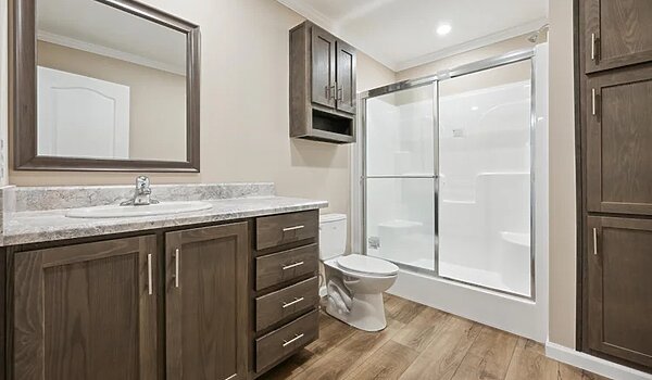 Bravo Basecamp Series / Bravo Basecamp 4 Bed BR327642N Interior 132918