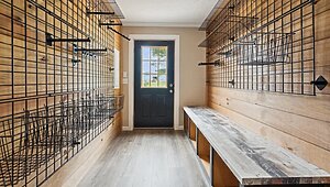 Bravo Basecamp Series / Bravo Basecamp 4 Bed BR327642N Interior 132921