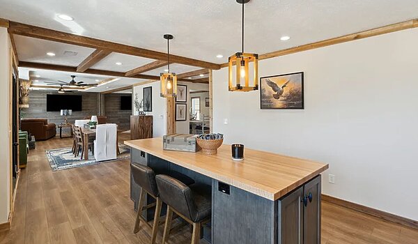 Bravo Basecamp Series / Bunkhouse XL BR327684A Interior 132948