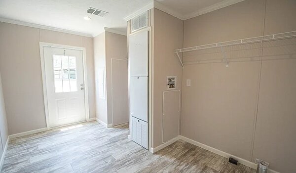 Bravo Series / Juno 326642C Interior 133006