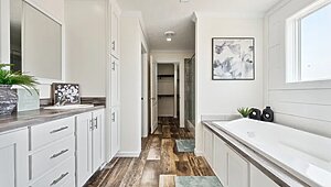 Bravo Series / Nexus BR456643A Interior 133060