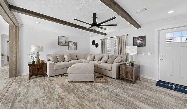 Bravo Series / Rory 327243B Interior 133089