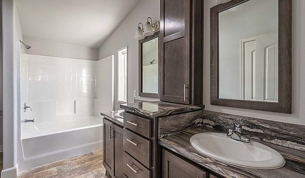 Westridge / 1227CT Bathroom 55248