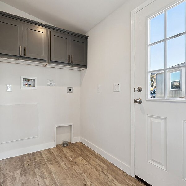 Hillcrest Double Wides / G818 Interior 131165