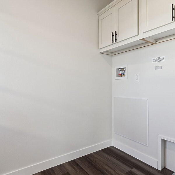 Hillcrest Double Wides / G821 Interior 131181