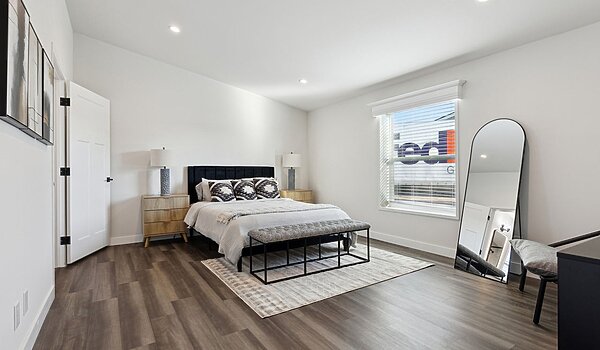 Hillcrest Double Wides / G821 Interior 131175