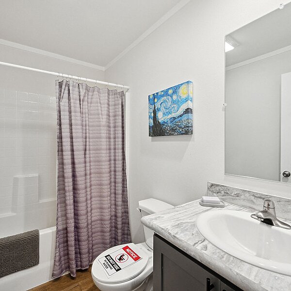 Millcreek Series / 4400 Interior 131198