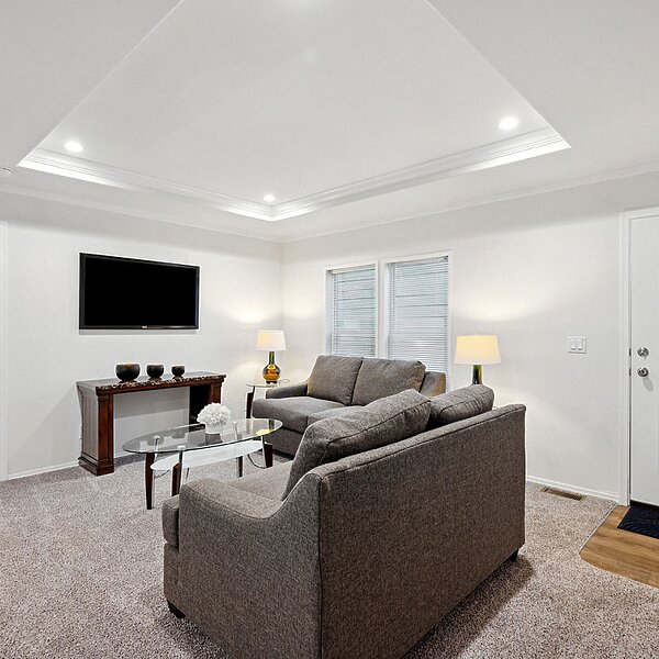 Millcreek Series / 4400 Interior 131185
