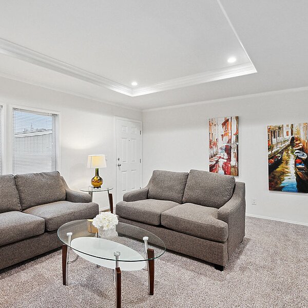 Millcreek Series / 4400 Interior 131186
