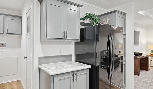 Millcreek Series / 4400 Interior 131190