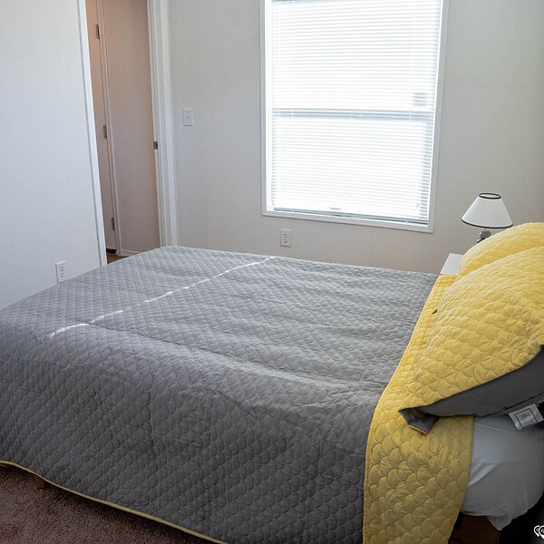 Ridgewood Series / J400B Bedroom 107768