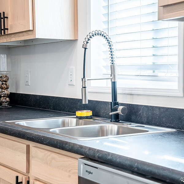 Ridgewood Series / J882 Kitchen 107776