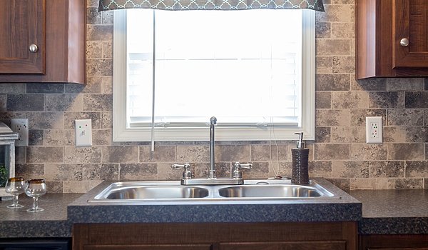 Olympian / The Apollo Kitchen 32292