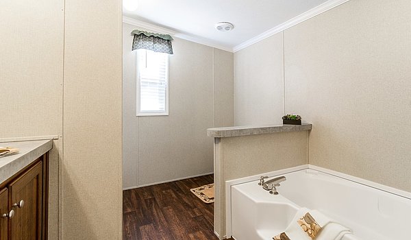 Olympian / The Apollo Bathroom 32294