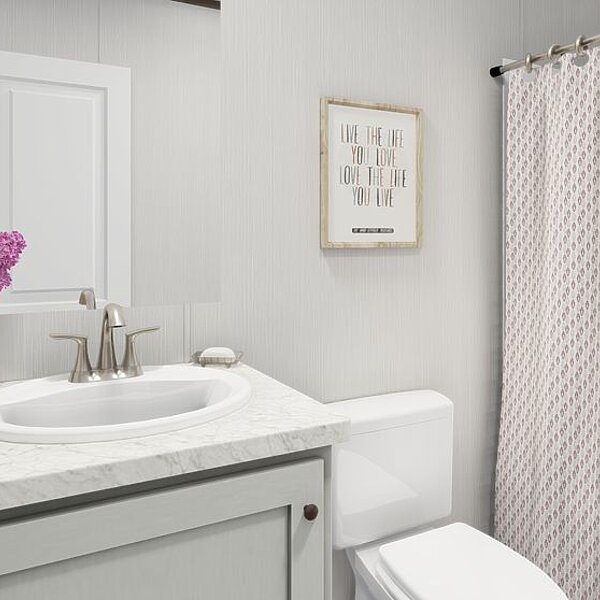 Legend / 16X72 Coastal Breeze I 29LEG16723AH Bathroom 114898