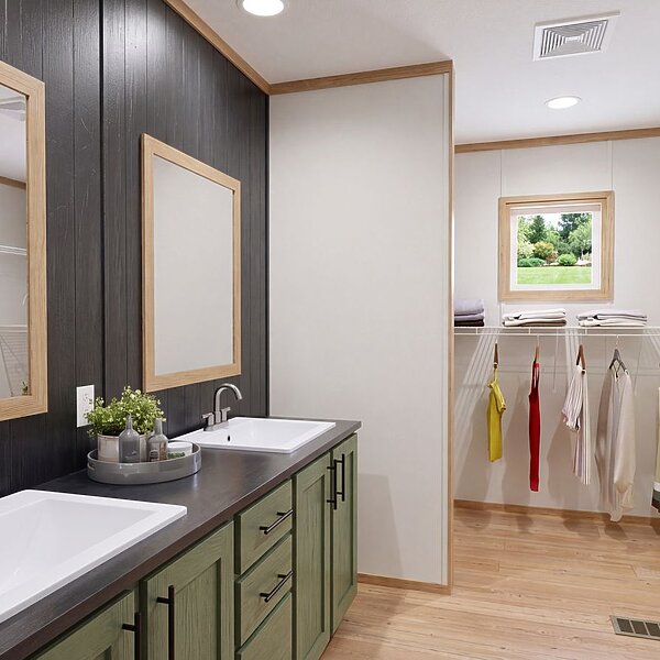 Epic Journey / The Boone 76CEJ28564AH Bathroom 143373