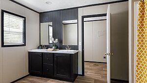 New Haven / Charleston 76NHS32685AH26 Interior 128360