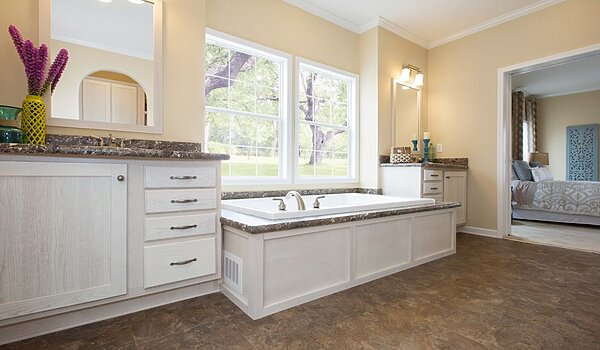 Carolina / 2083 The Sanibel 58FRE32663EH Interior 132260