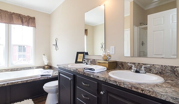 Tidewater / 5520 Sweet One 58SOS28643AH Interior 132286