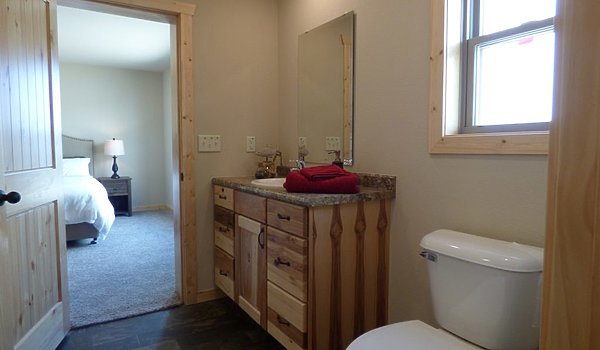 Classic / Spicer Bathroom 71717