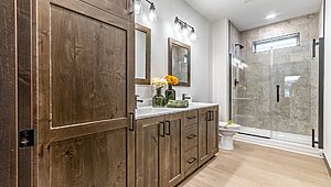 Platinum / Jackson Bathroom 121245