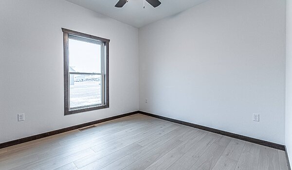 Platinum / Jackson Bedroom 121244