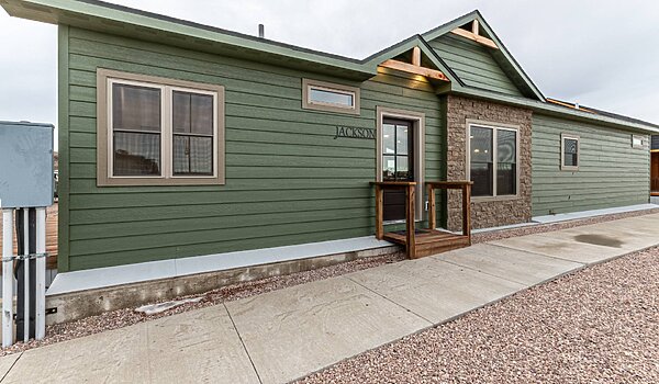 Platinum / Jackson Exterior 121249